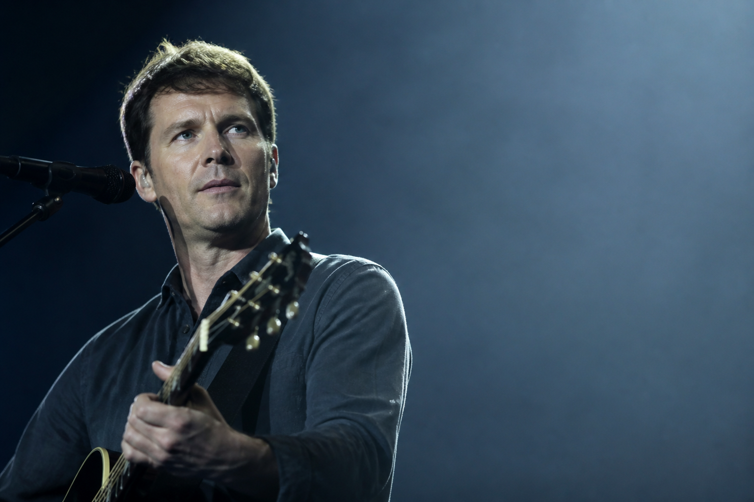 Visual representation of james blunt
